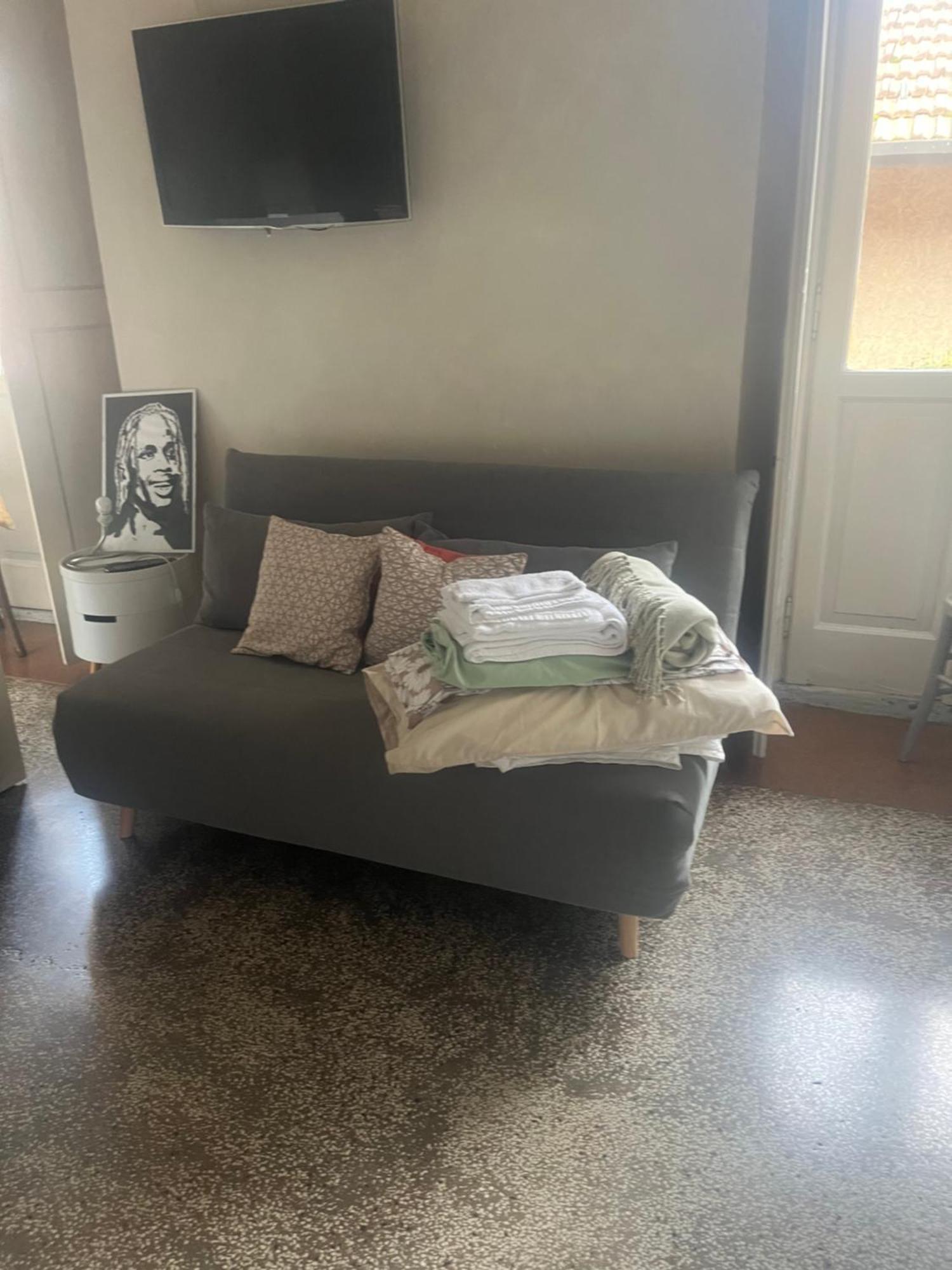 Come A Casa Castelletto sopra Ticino Zewnętrze zdjęcie